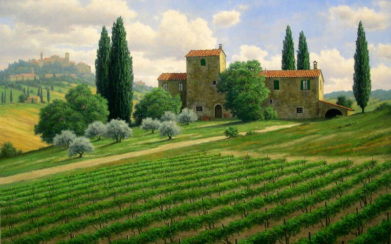 Tuscan Villa with Vineyard — Green