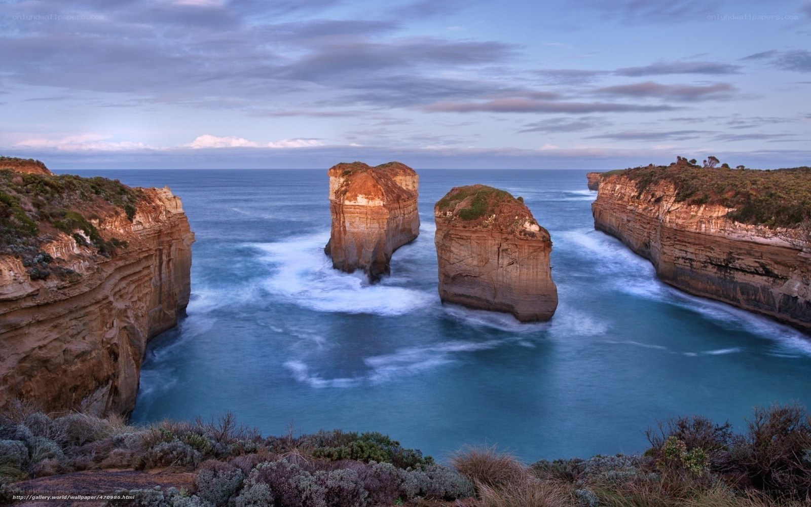 Twelve Apostles at dusk