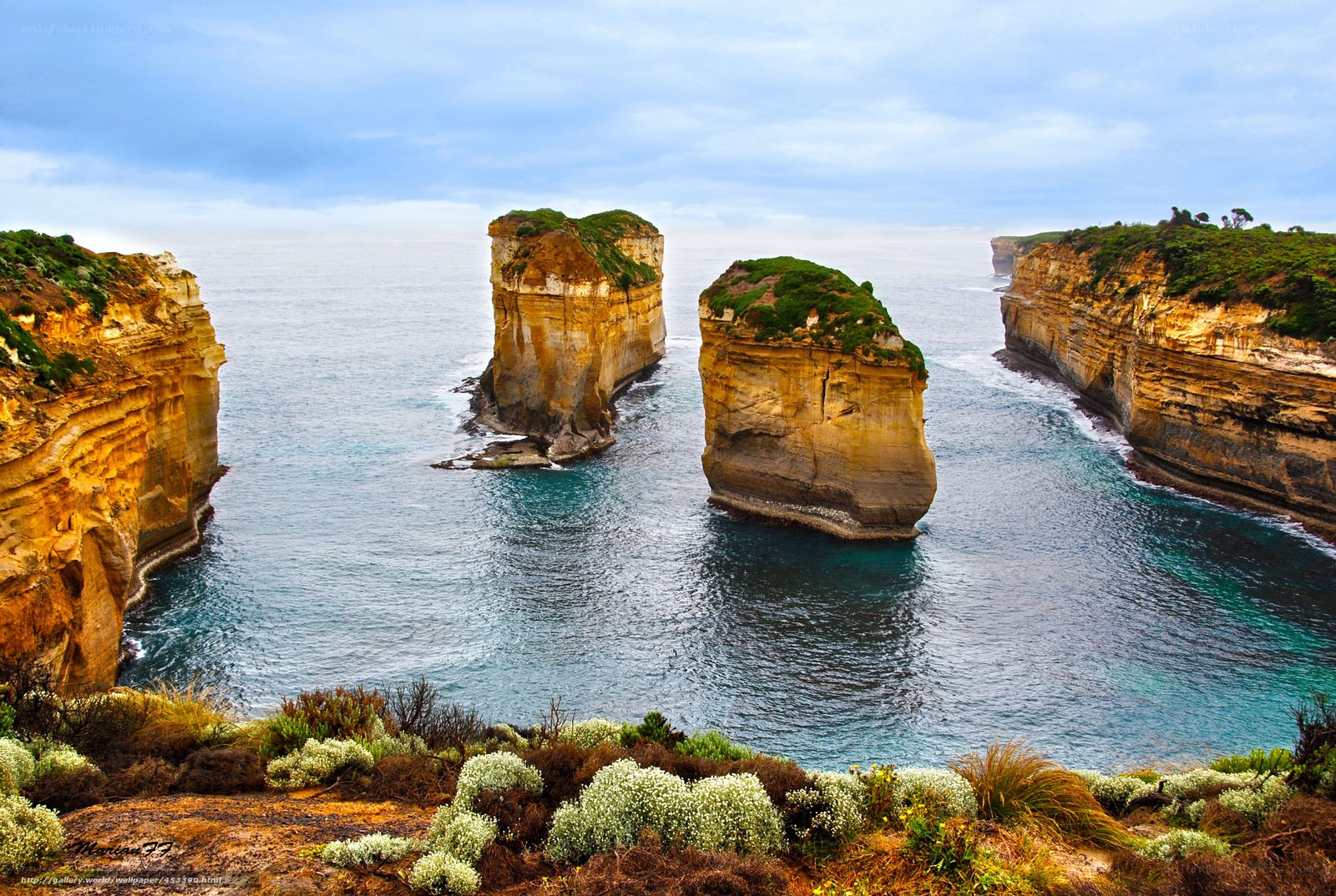 Twelve Apostles rock formations
