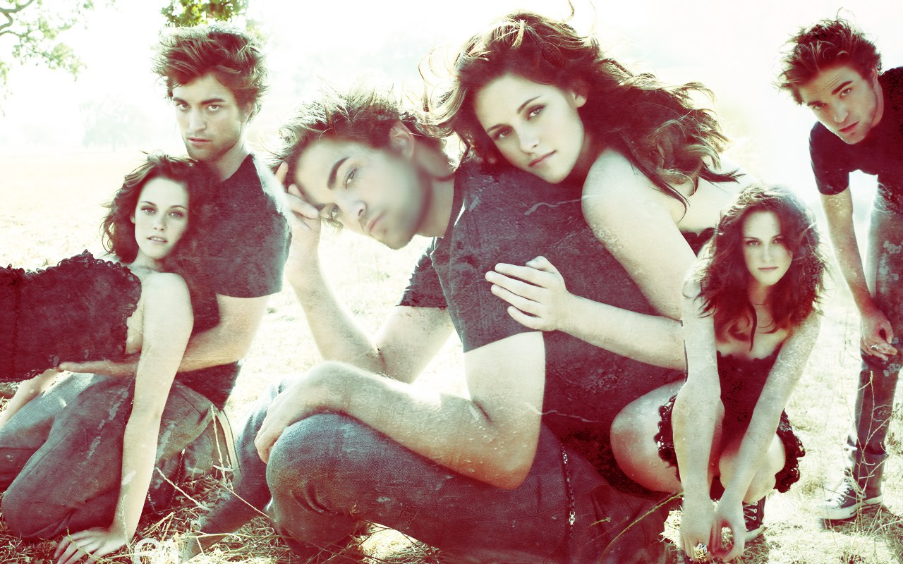 Twilight cast group photo