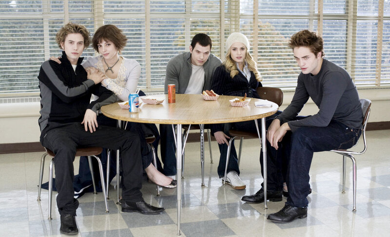 Twilight cast in school cafeteria
