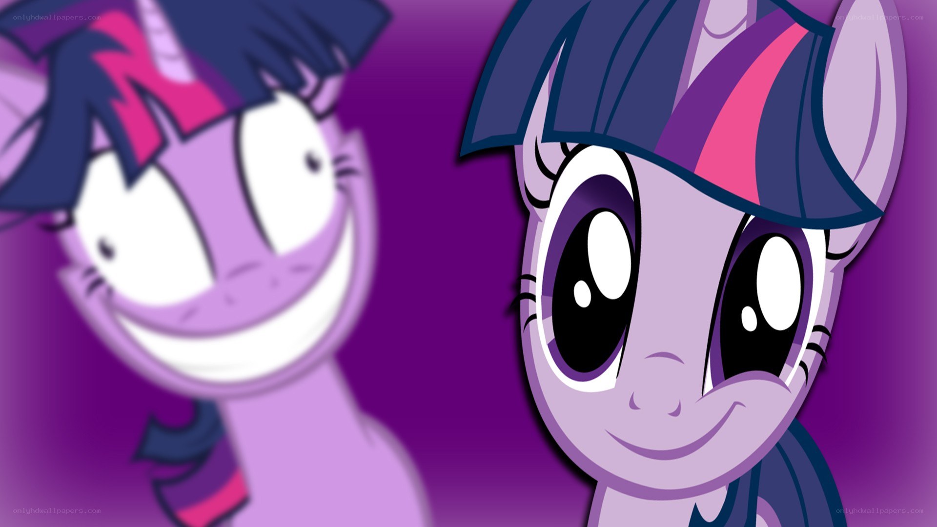 Twilight Sparkle smiling
