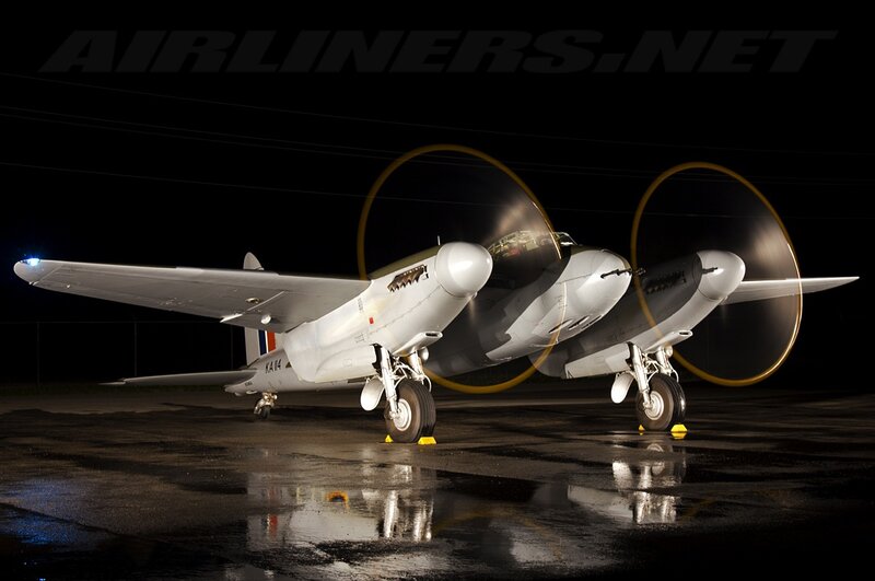 Twin-engine Aircraft — Black