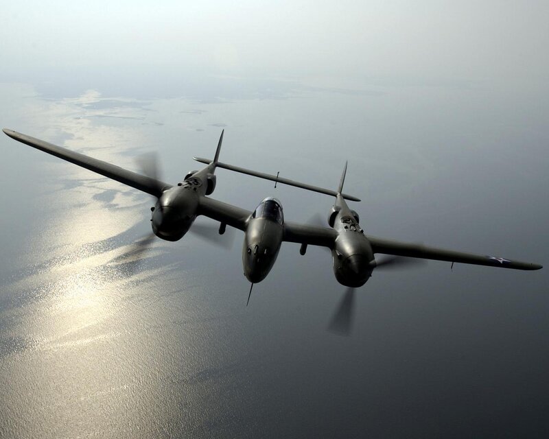 Twin-engine Aircraft — Gray
