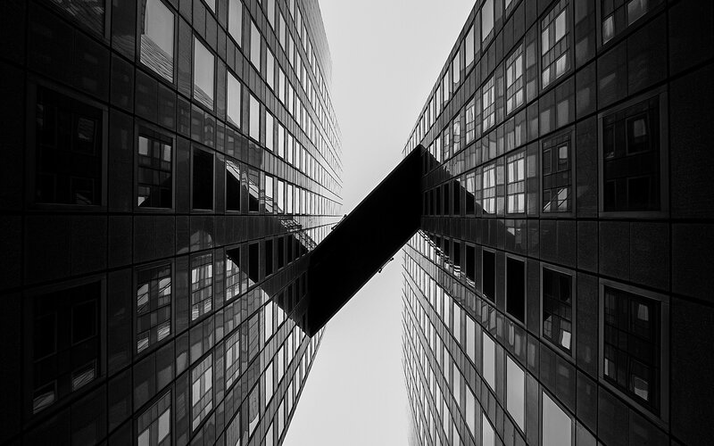 twin skyscrapers with skybridge