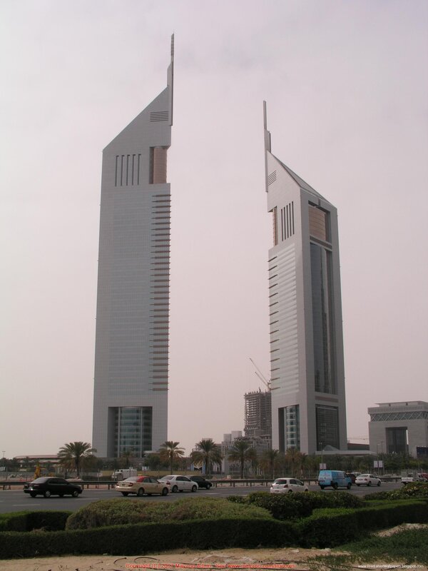 twin towers in dubai