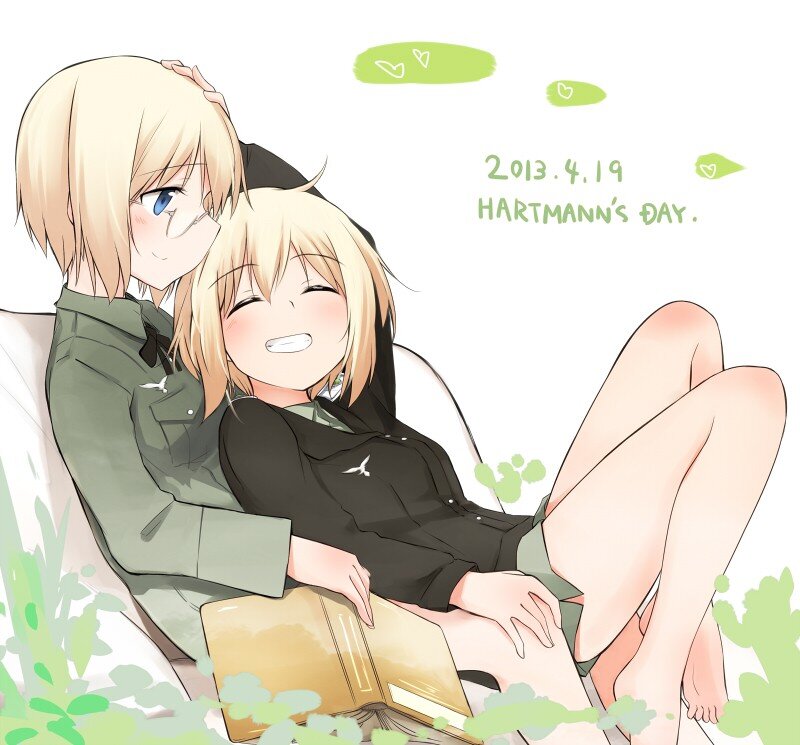Two Blonde Characters Hugging — Green