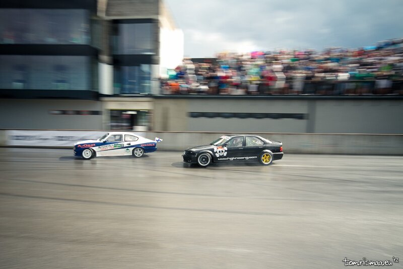 Two Cars Drifting — Gray, Dynamic