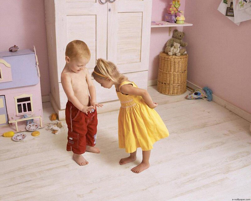 Two Children Playing — Pink