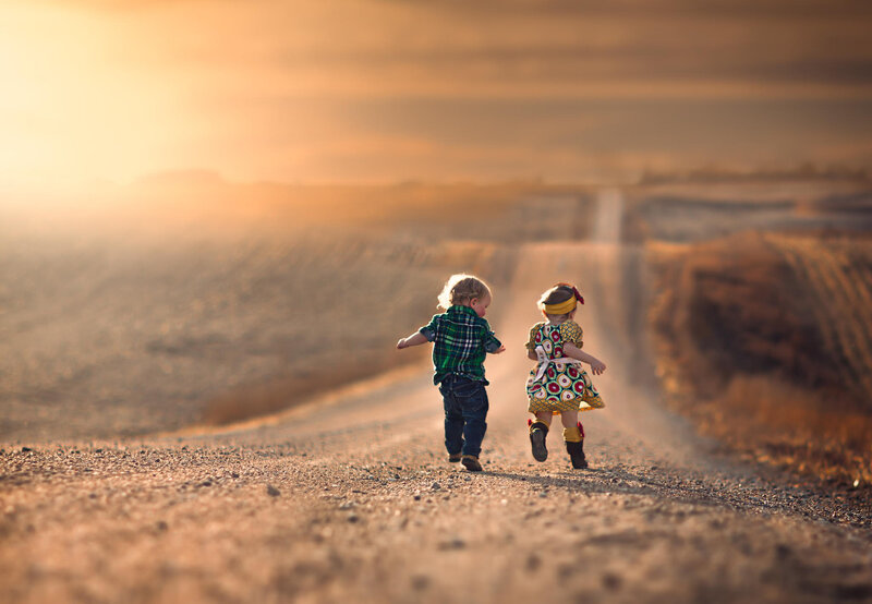 Two Children Running — Orange, Serene