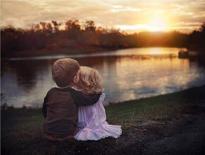Two Children Sitting — Gold, Serene