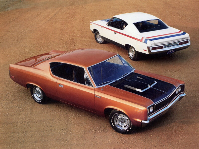 Two Classic Muscle Cars — Brown, Retro