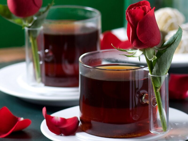 Two Cups of Tea with Roses — Red, Serene