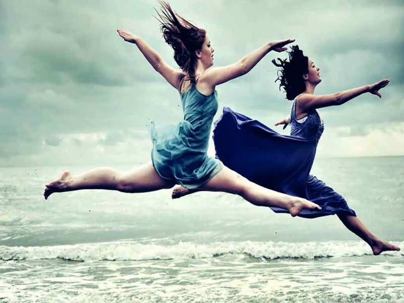 Two Dancers Jumping — Blue, Dynamic
