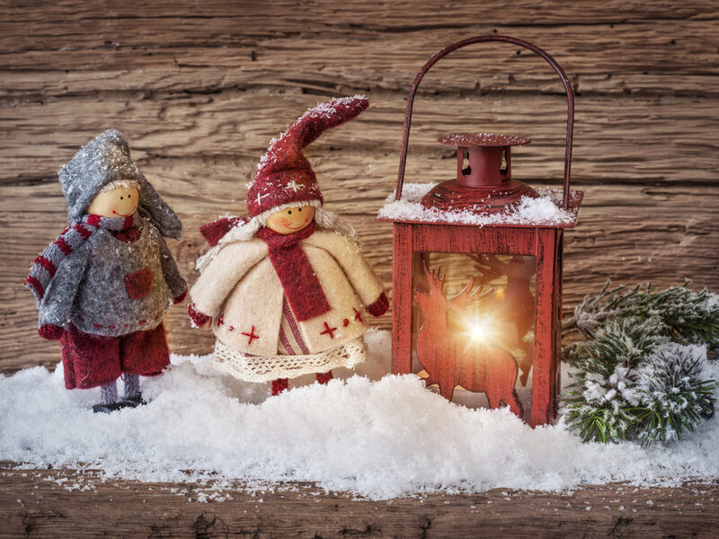 Two Dolls in Snow — Red, Festive