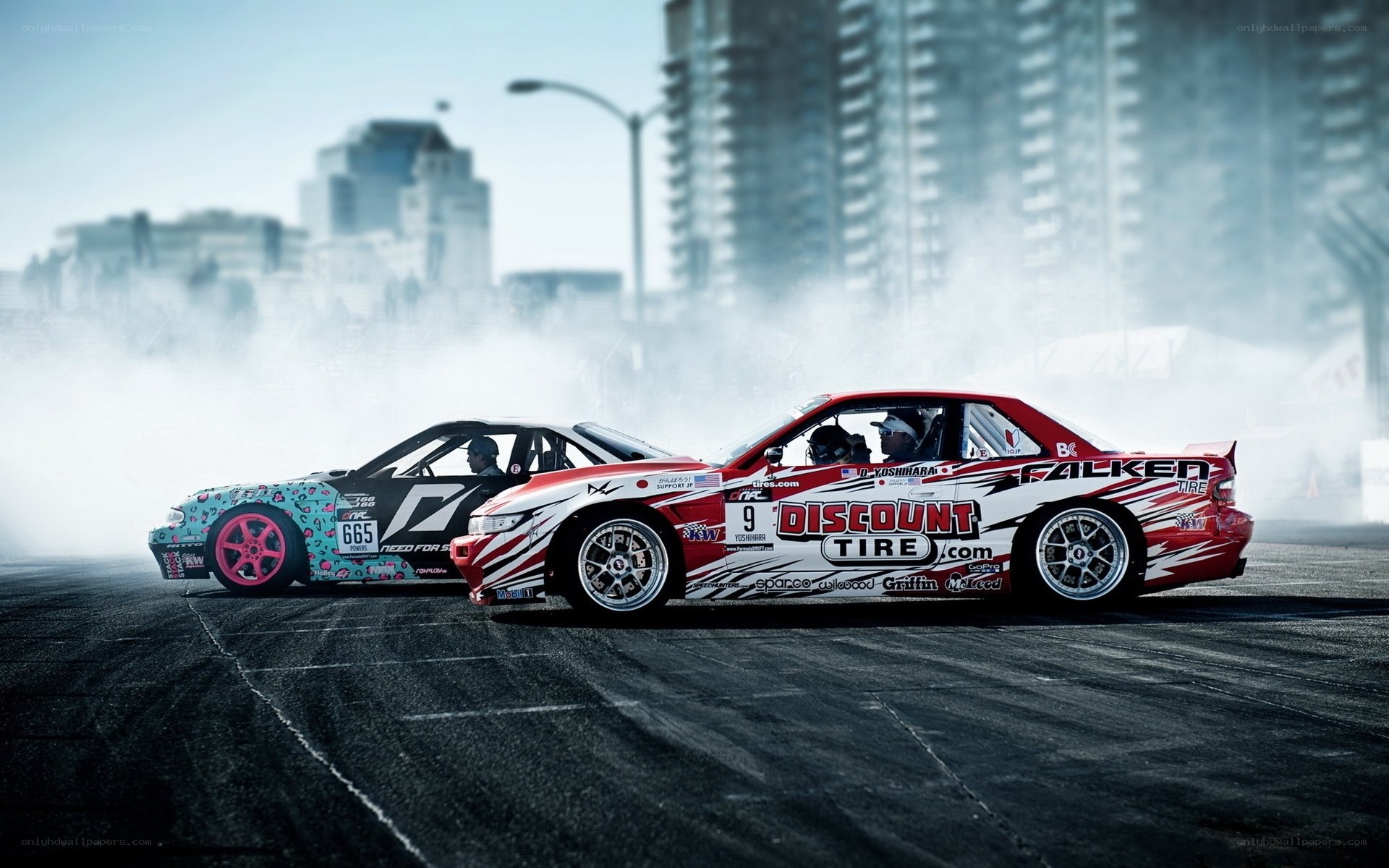Two drift cars racing