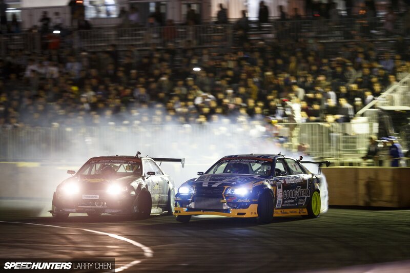 Two Drifting Cars — Black, Dynamic