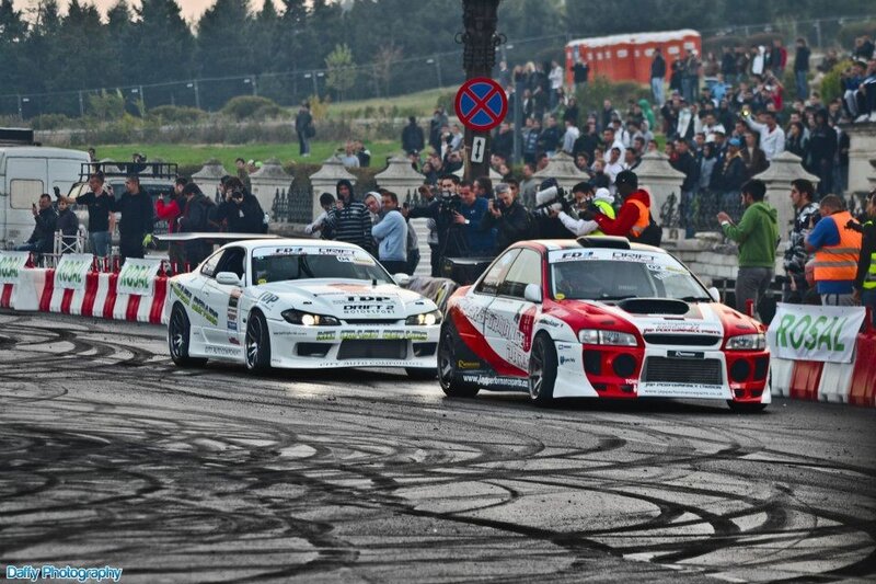 Two Drifting Cars — White, Dynamic