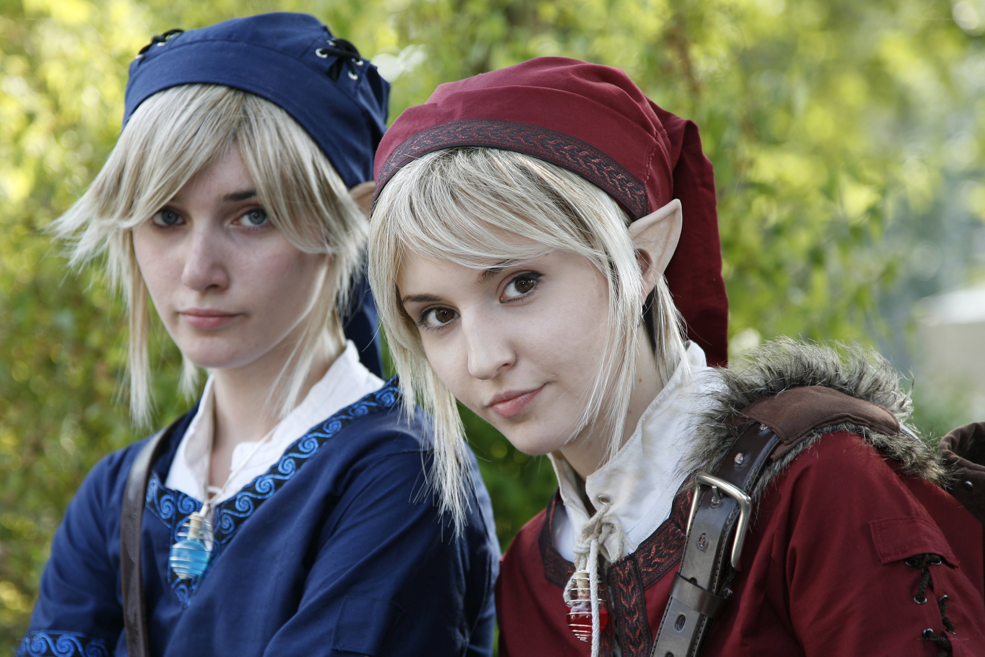 Two elf cosplayers in forest