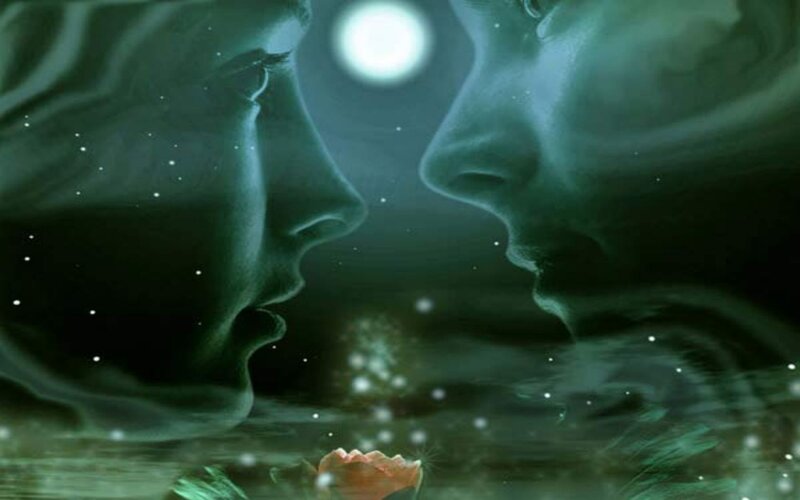 Two Faces in Profile — Green