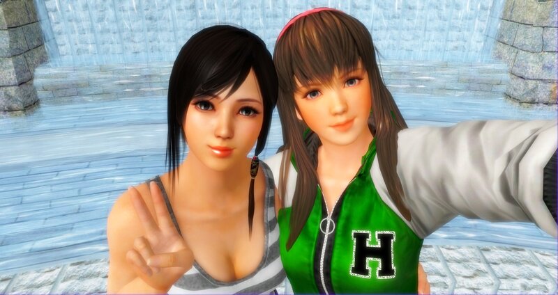 Two Female Characters — Green, Playful, 3d Render