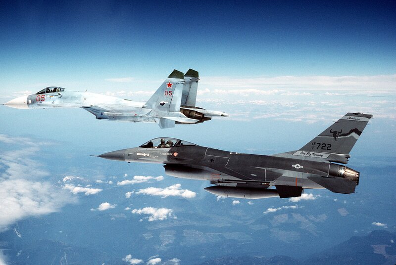 Two fighter jets in flight