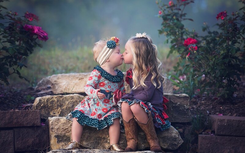 Two Girls Kissing — Green, Serene