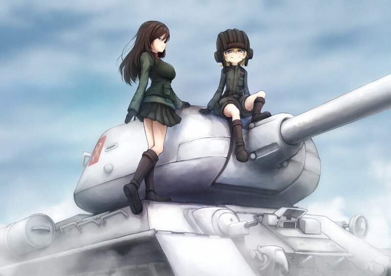 Two Girls on Tank — Gray
