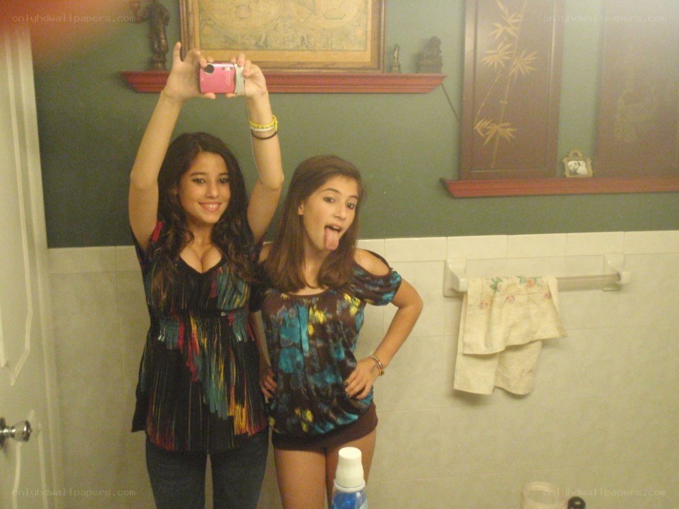 two girls taking a selfie
