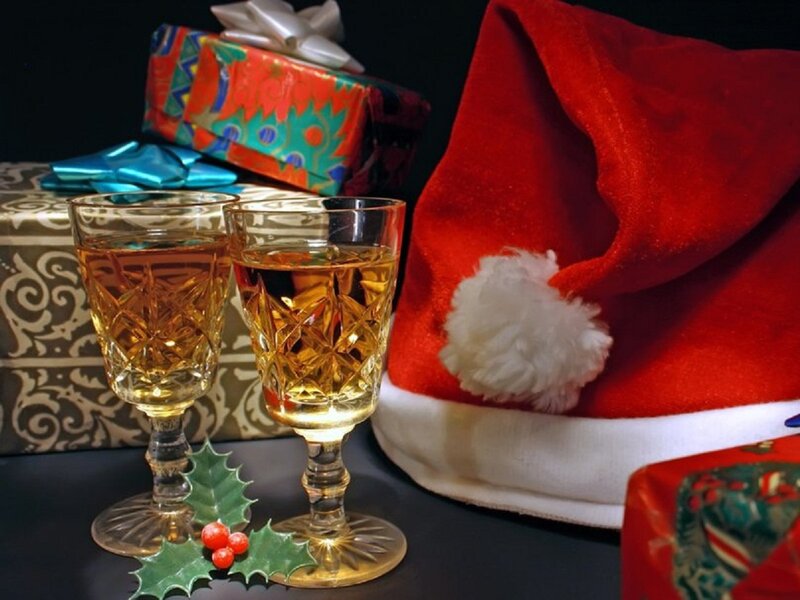 Two Glasses of Liquor — Red