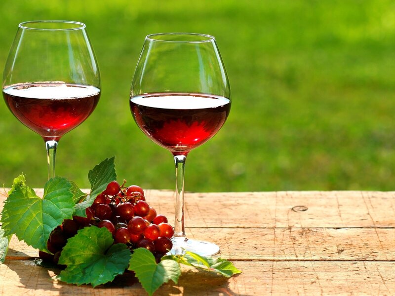Two Glasses of Red Wine — Serene