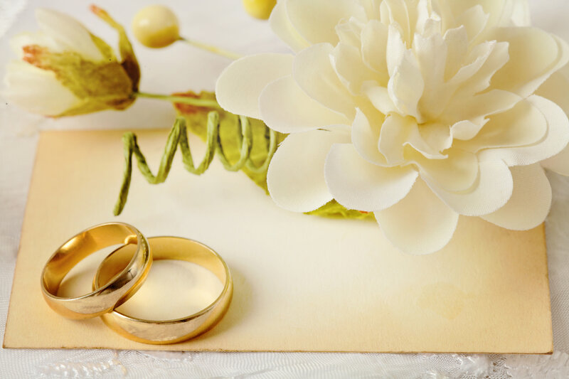 Two Gold Wedding Rings — Serene, Photograph
