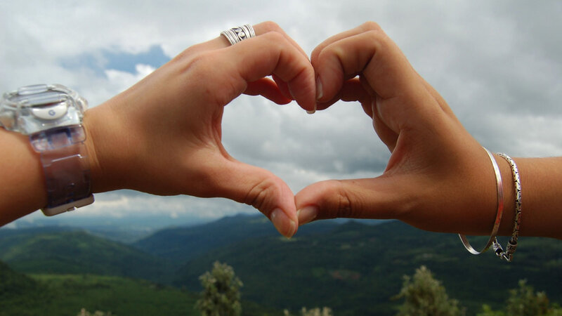 Two Hands Forming Heart — Green