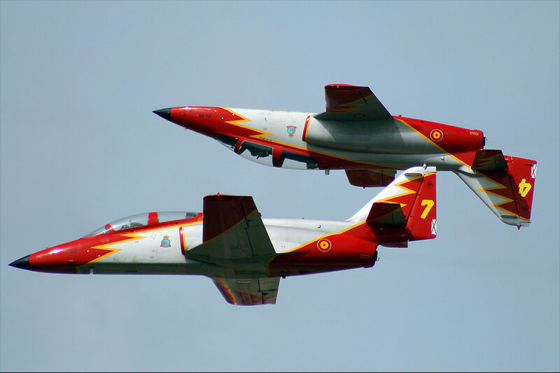 Two jets in formation