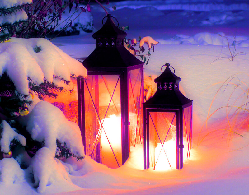 Two Lanterns in Snow — White