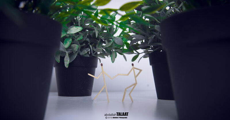Two Matchstick Figures — Green