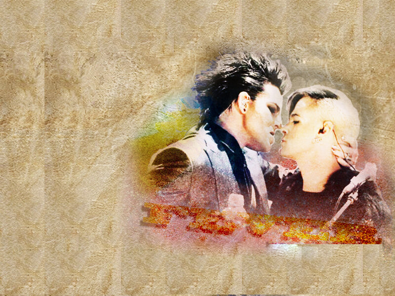 Two Men Kissing — Brown