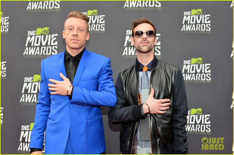 Two Men on Red Carpet — Black