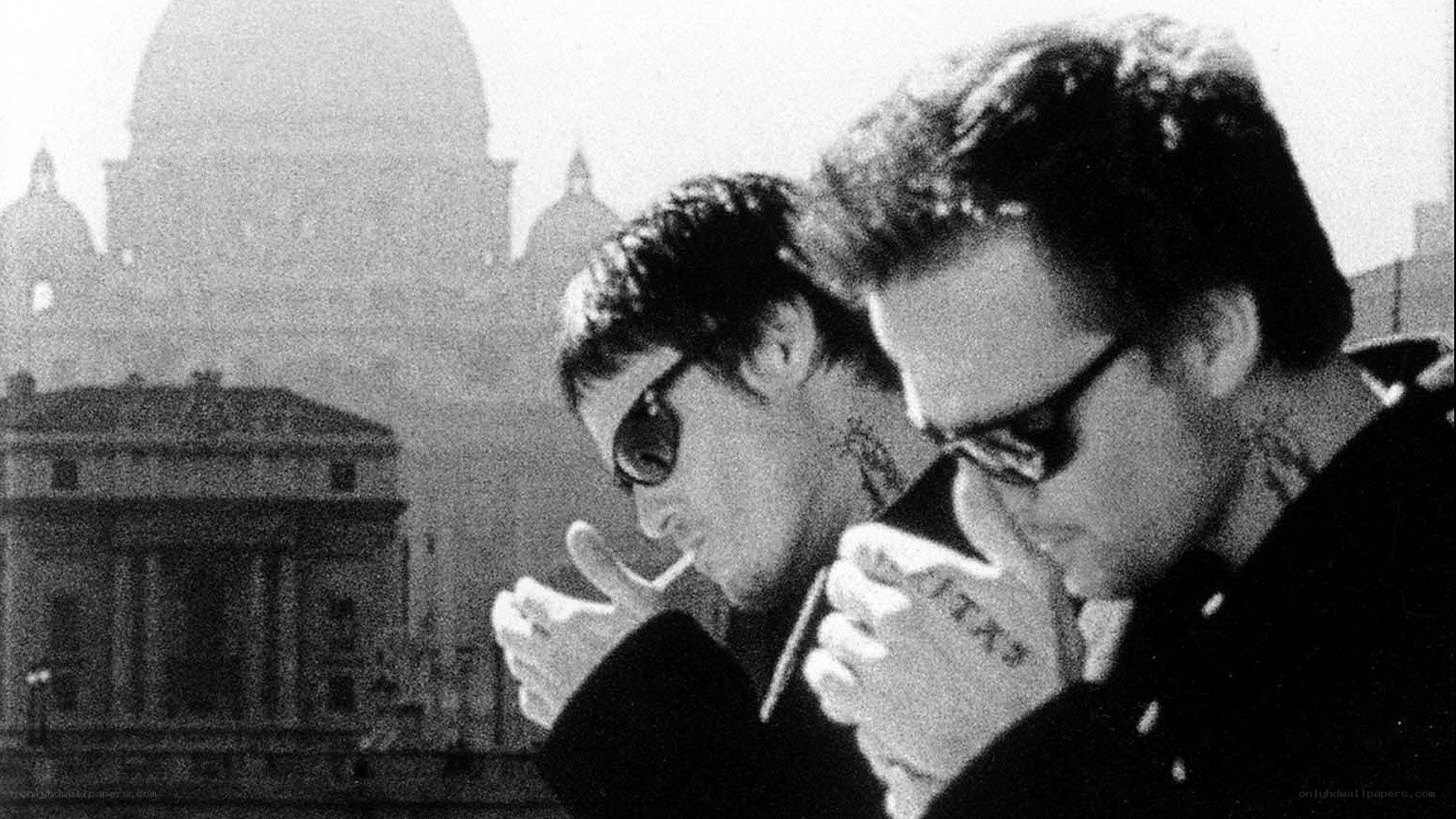 Two men smoking in London