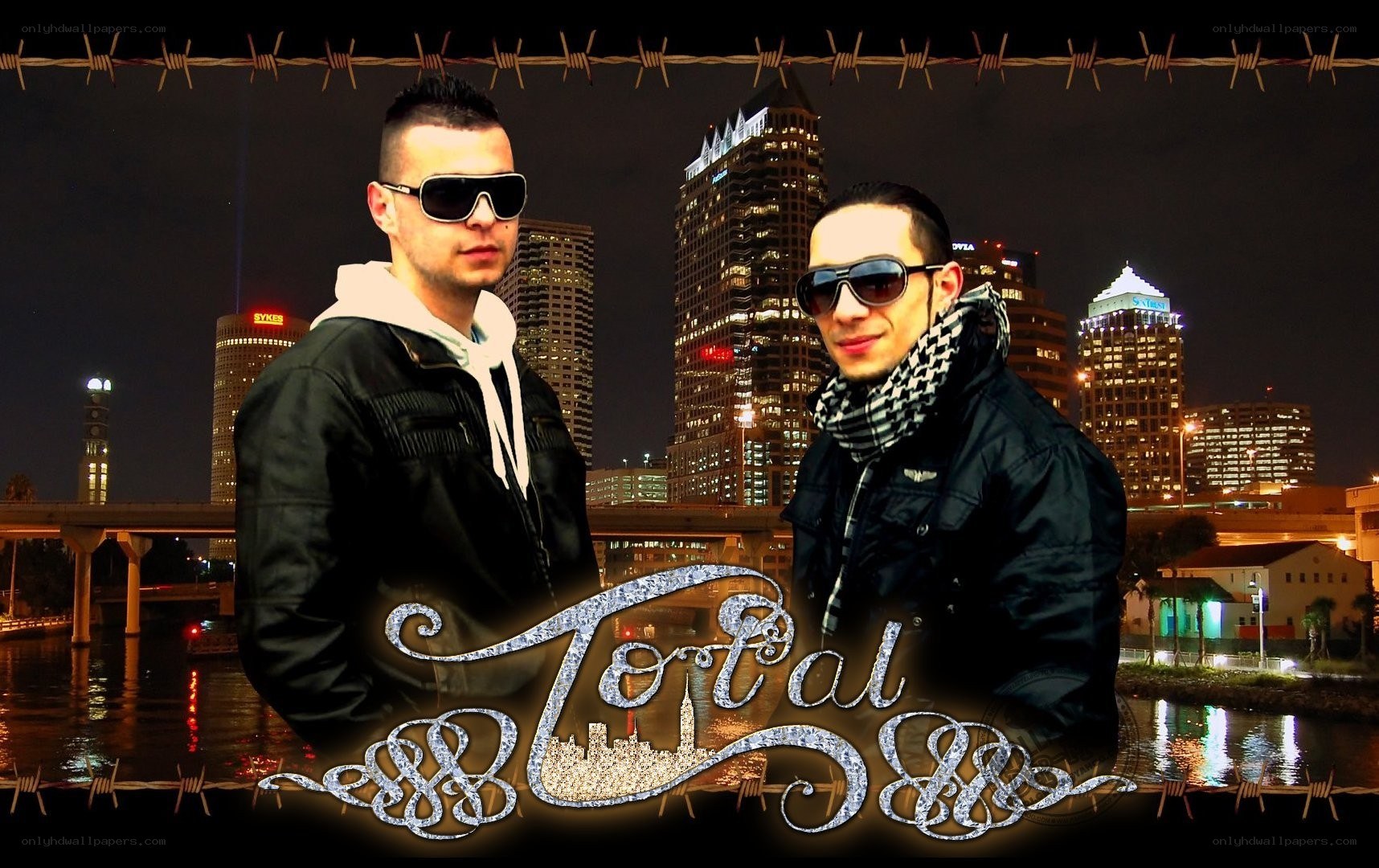 Two men with sunglasses in city