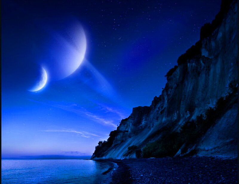 Two Moons over Cliff