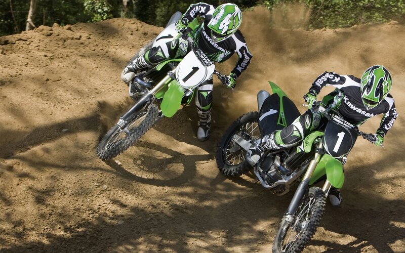 Two Motocross Riders — Green, Action-packed