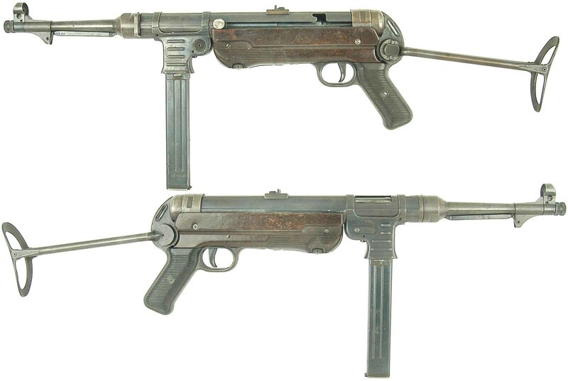 Two MP40 submachine guns