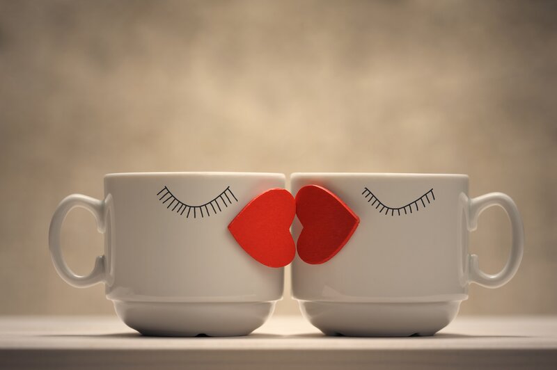 Two Mugs Kissing — White