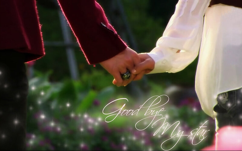 Two People Holding Hands — Green