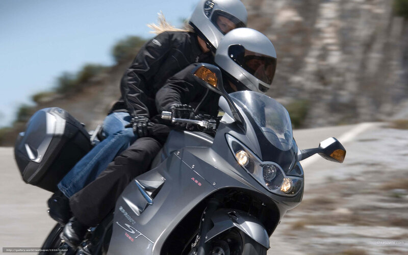 Two People on Motorcycle — Gray, Dynamic