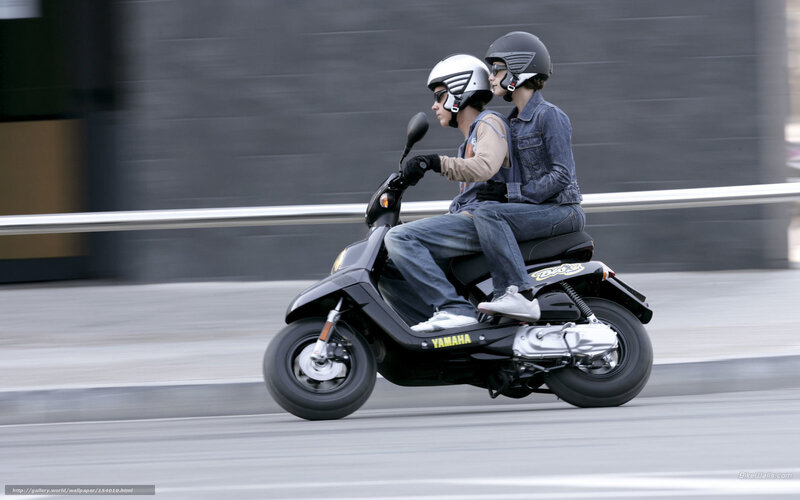Two People on Scooter — Black, Dynamic