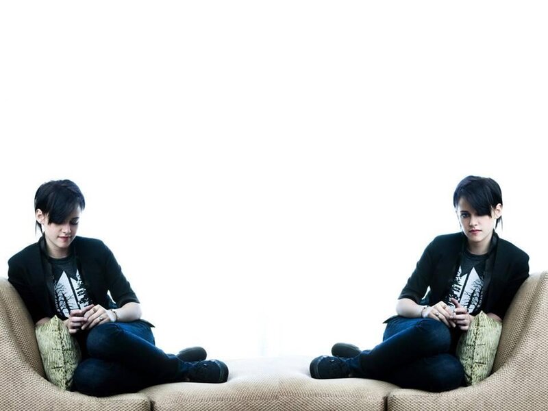 Two People Sitting — Beige