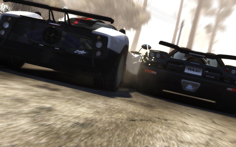 Two Racing Cars — Black, Dynamic