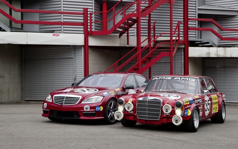 Two Red Race Cars — Neutral, Photograph
